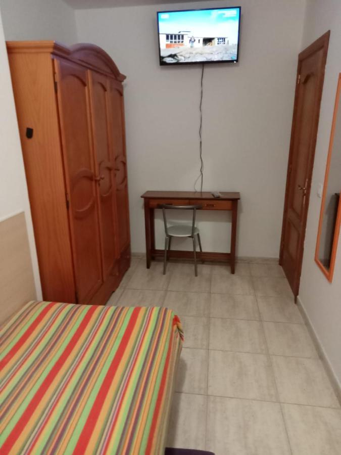 Alojamiento Playa Chica, Los Pozos Habitaciones Пуэрто-дель-Росарио Экстерьер фото